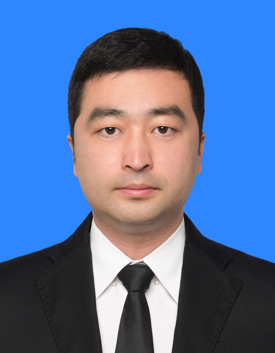Portrait of Professor Weiwei Cui