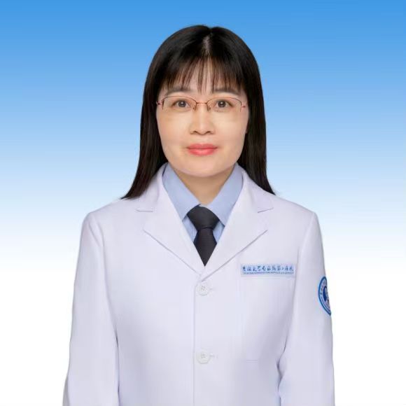 Portrait of Director Wang, a clinical laboratory expert